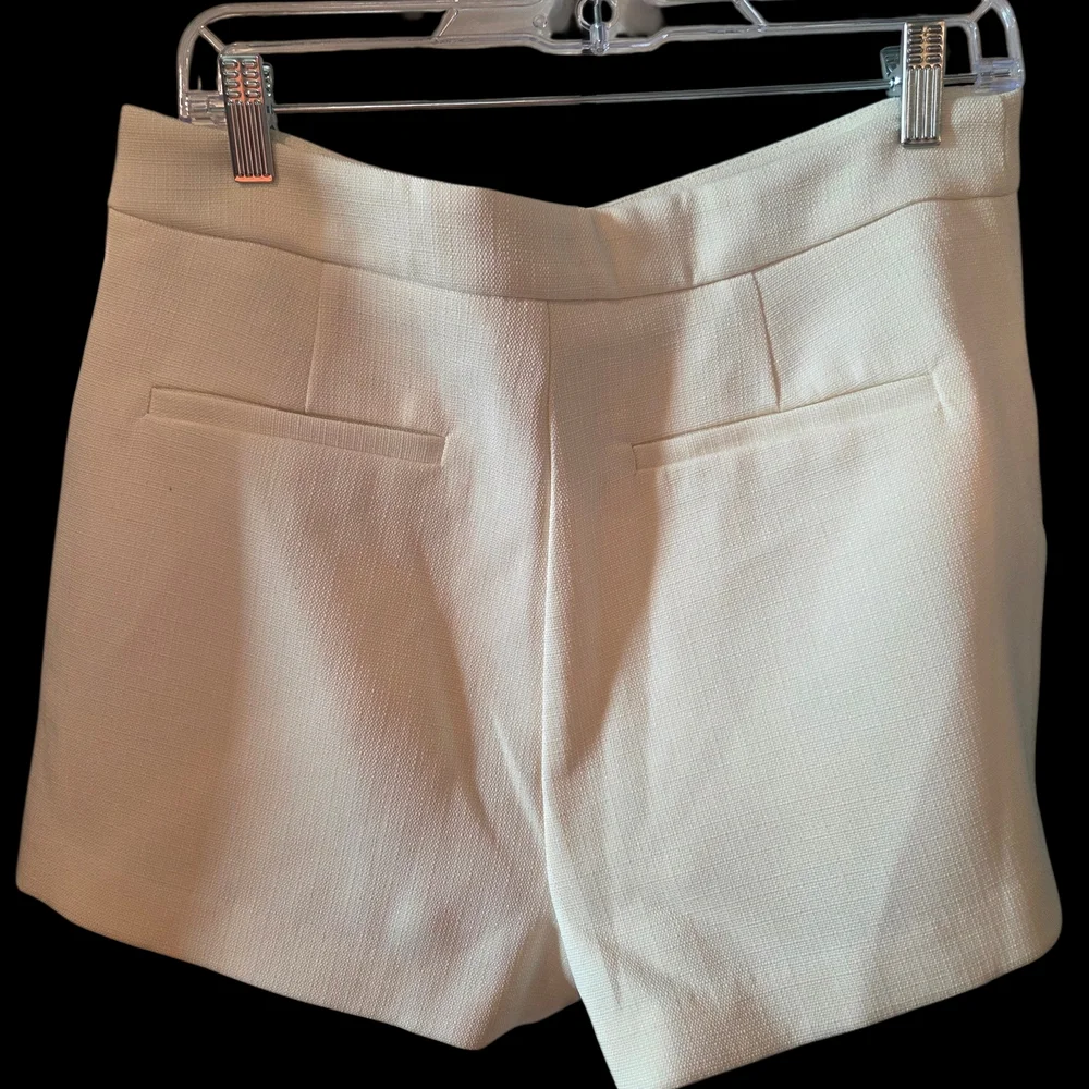 NWT Endless Rose Cream Vest with Gold Accents And Matching Shorts Set. Large. - Picture 5 of 13